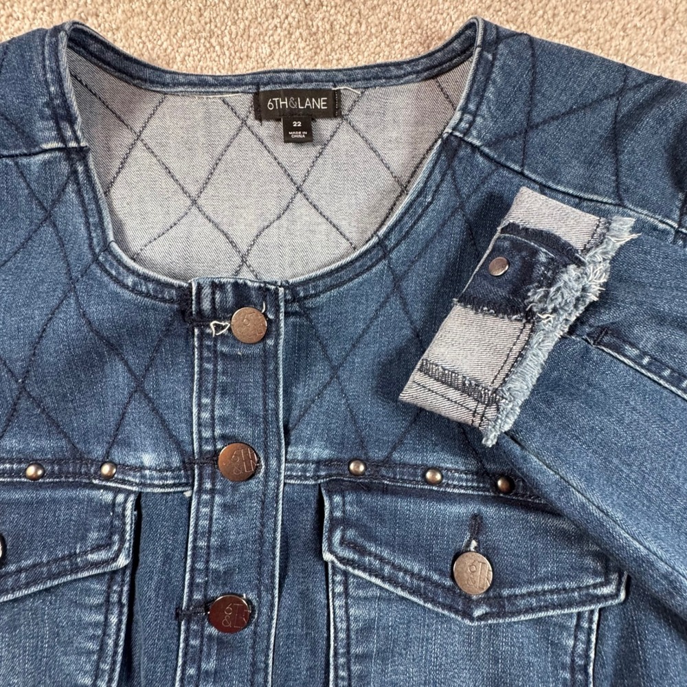 6th & Lane Womens Size 22 Quilted Studded Denim Jacket Raw Hem Blue Jean
